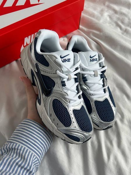 Кросівки Nike V5 RNR Seaweed Metallic Silver HQ7901-300 Q368 фото