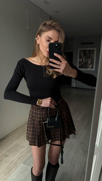 Боді з відкритою спинкою чорний | М'яка натуральна бавовна M Body фото