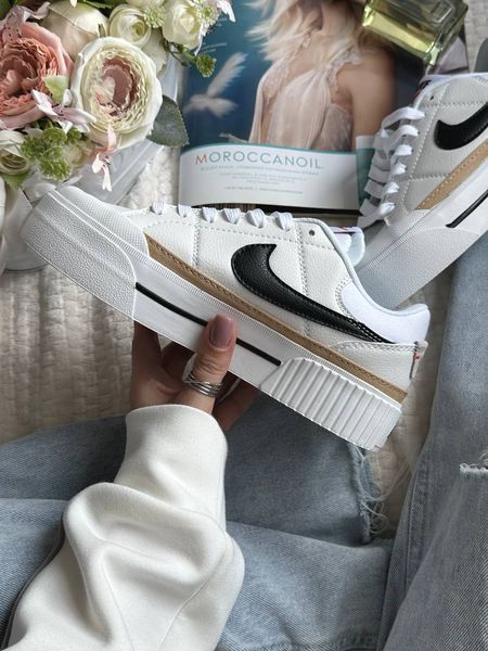 J1048 фото