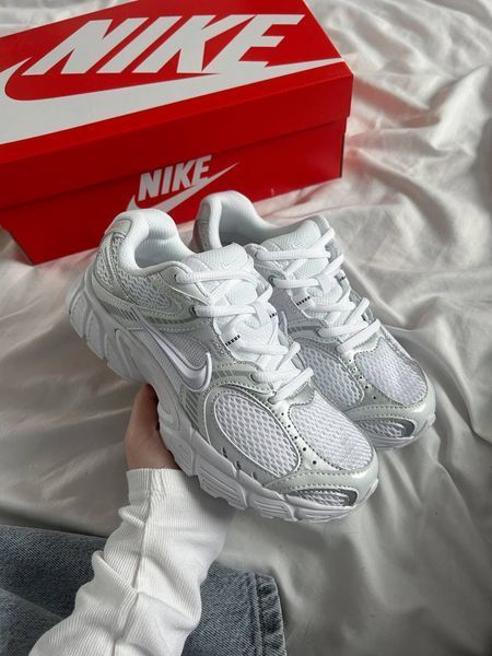 Кроссовки Nike V5 RNR White Metallic Silver HQ7901-101 Q351 фото