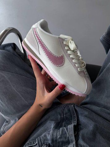 Жіночі кросівки Nike Cortez Vintage Valentines Day | Шкіряні кросівки 2905 фото