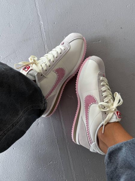 Жіночі кросівки Nike Cortez Vintage Valentines Day | Шкіряні кросівки 2905 фото