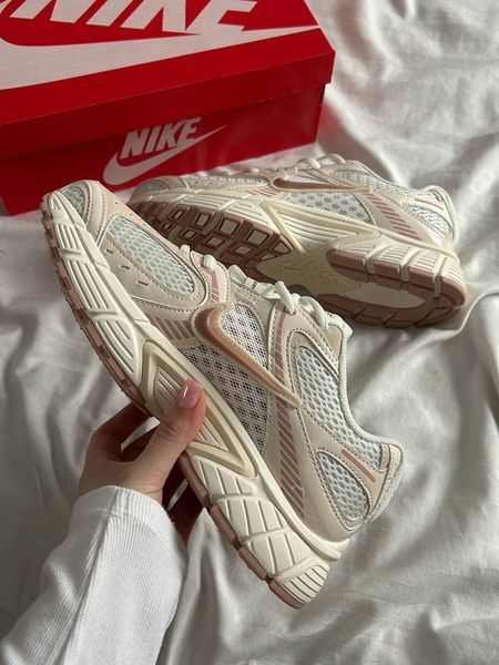 Кросівки Nike V5 RNR Soft Pearl IH5088-001 Q362 фото